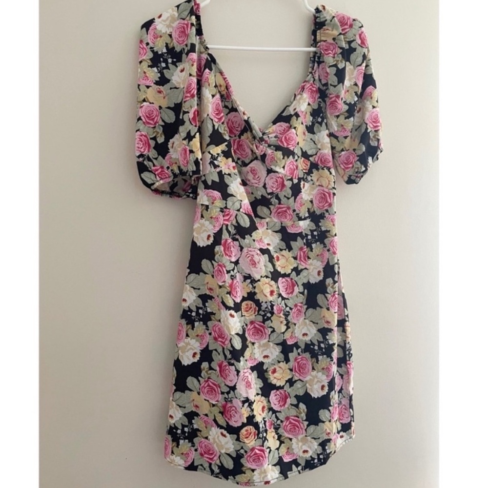 Shein Floral Puff Sleeve Dress